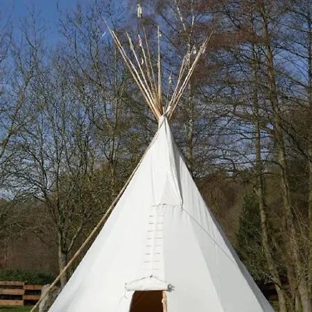 Ausserhalb2 - Uebernachten Im Tipi Weisel Eksteriør billede